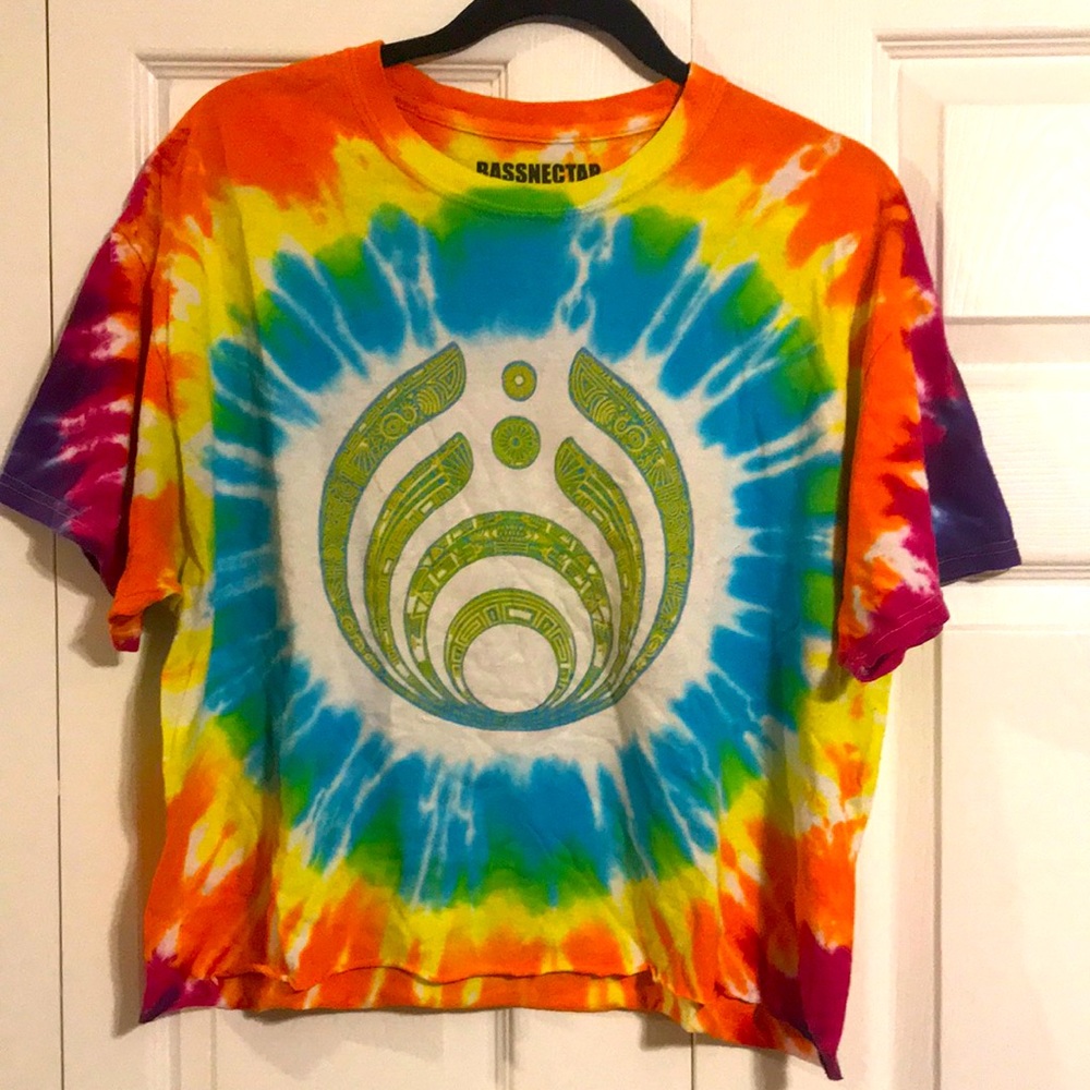 Tie dye Bassnectar merch